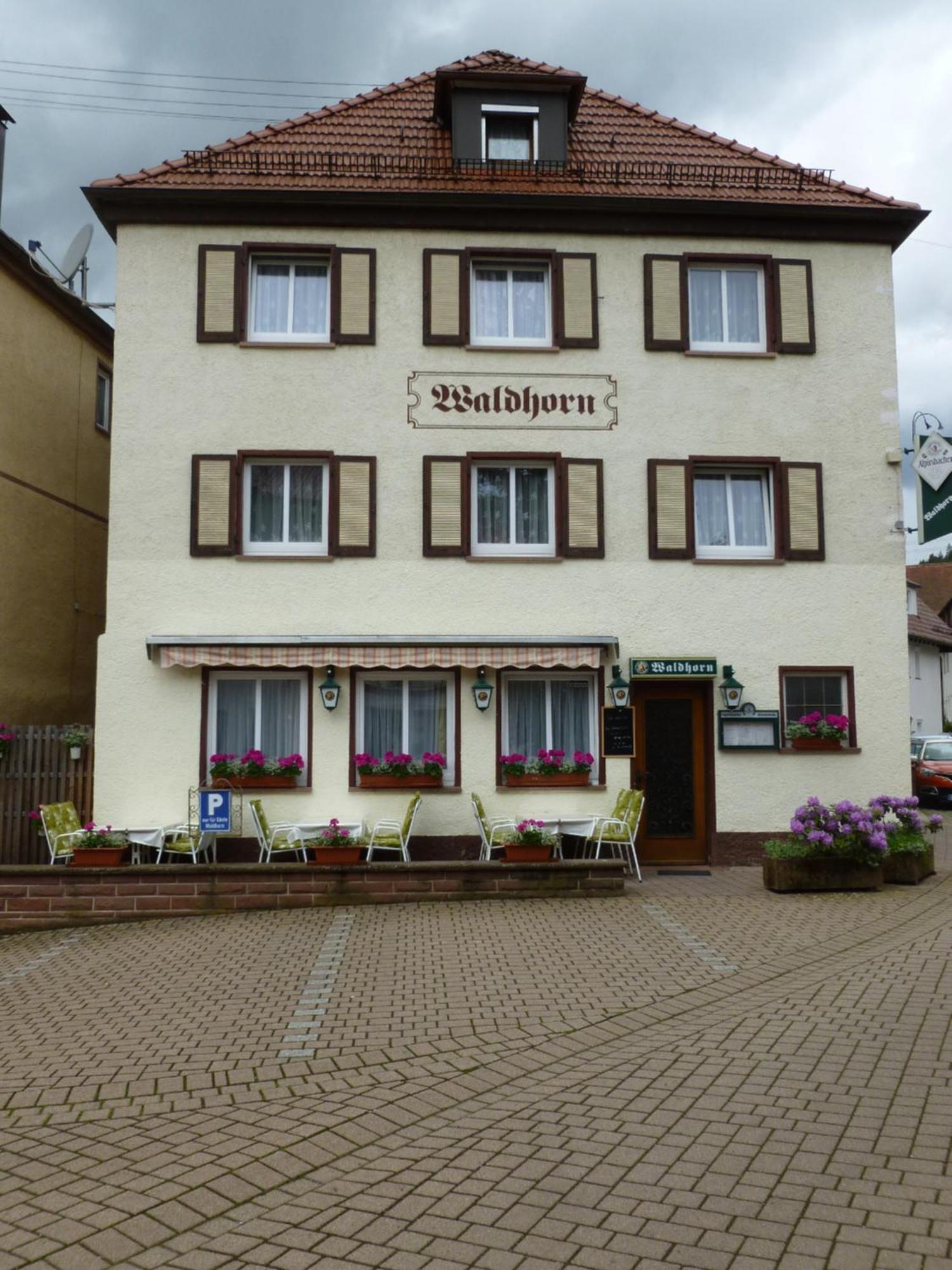 Gasthaus Waldhorn 바트타이나흐자벨슈타인 외부 사진